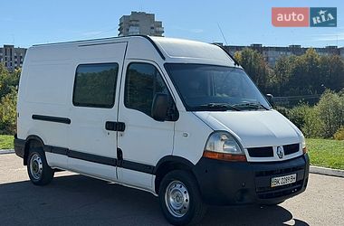 Вантажний фургон Renault Master 2006 в Рівному