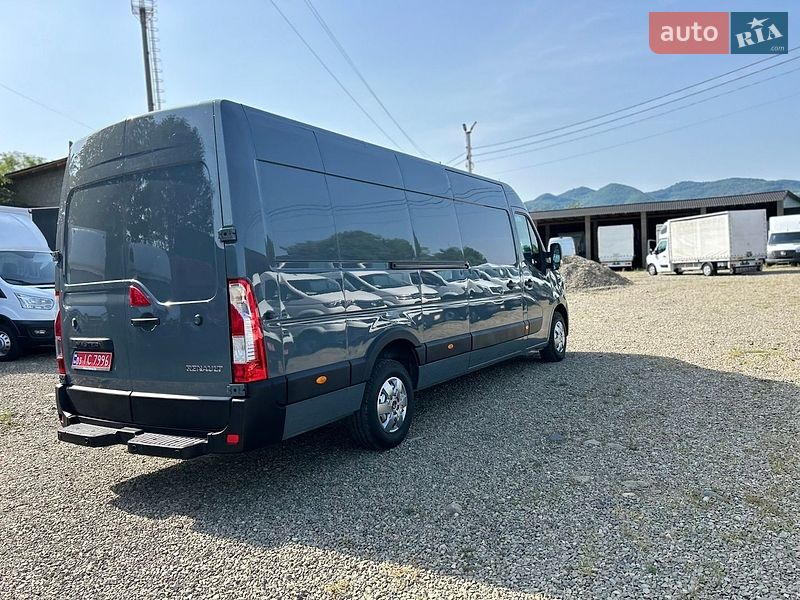 Вантажний фургон Renault Master 2022 в Хусті