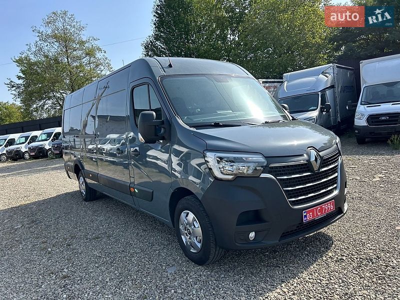 Вантажний фургон Renault Master 2022 в Хусті