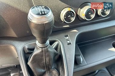 Вантажний фургон Renault Master 2022 в Хусті