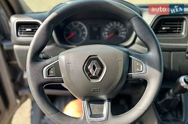 Вантажний фургон Renault Master 2022 в Хусті