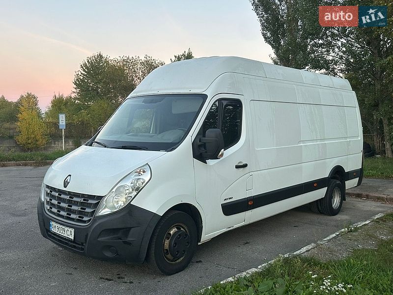 Грузовой фургон Renault Master 2012 в Житомире