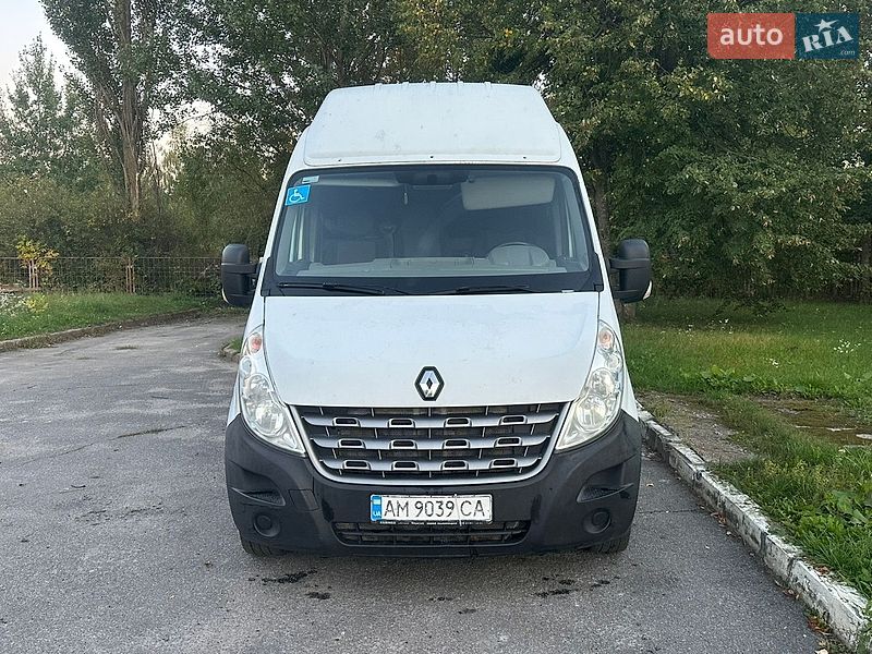Грузовой фургон Renault Master 2012 в Житомире