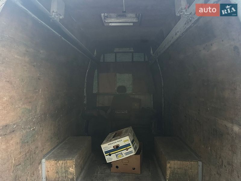 Грузовой фургон Renault Master 2012 в Житомире