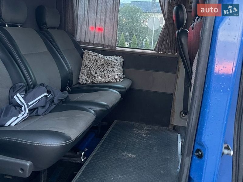 Мінівен Renault Master 2002 в Тернополі