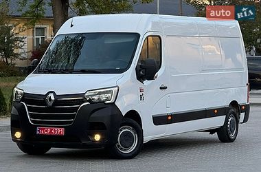 Вантажний фургон Renault Master 2021 в Стрию