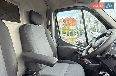 Вантажний фургон Renault Master 2022 в Луцьку