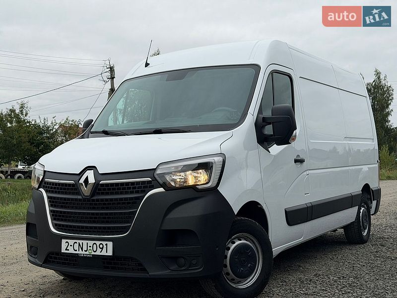 Renault Master 2023
