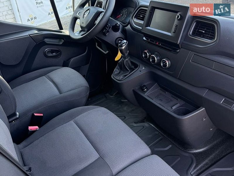 Грузовой фургон Renault Master 2020 в Ровно