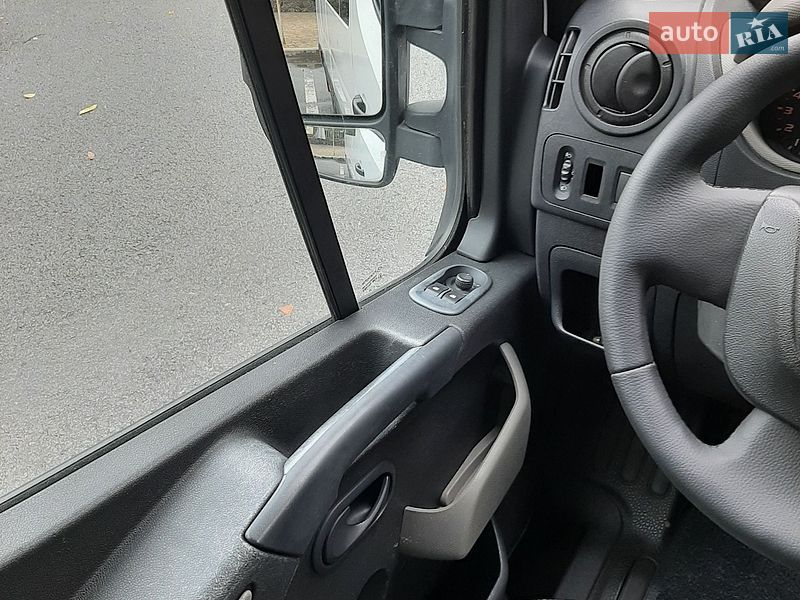 Микроавтобус Renault Master 2011 в Полтаве