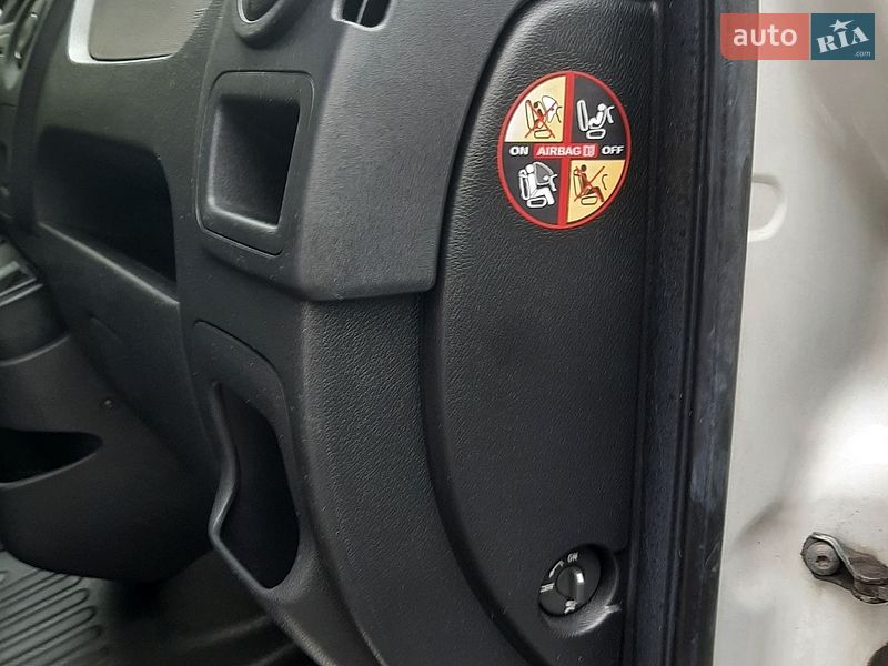 Микроавтобус Renault Master 2011 в Полтаве