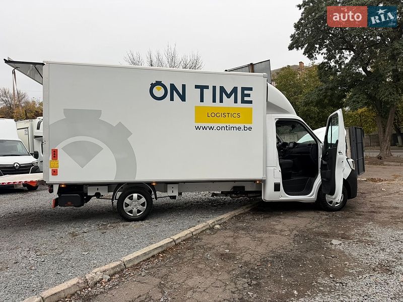 Другие грузовики Renault Master 2024 в Ровно