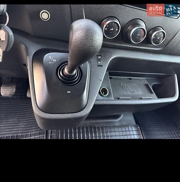 Грузовой фургон Renault Master 2020 в Киеве