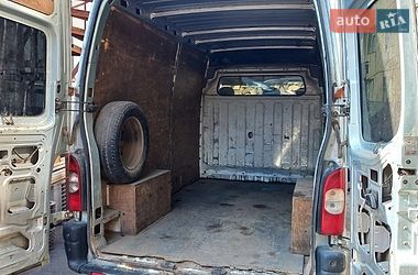 Вантажний фургон Renault Master 2006 в Тернополі