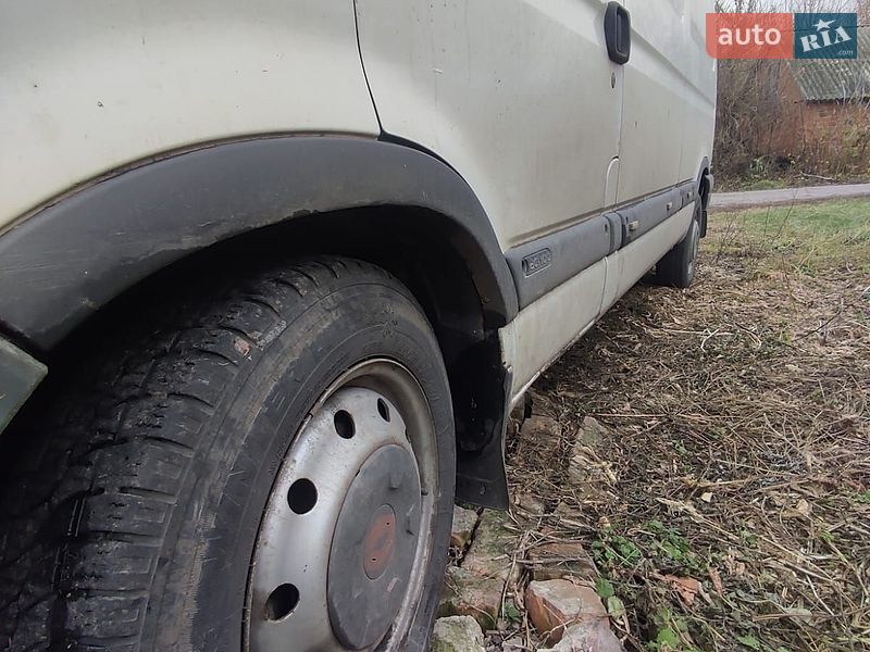 Грузовой фургон Renault Master 2006 в Недригайлове