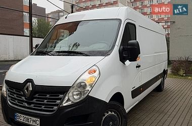 Вантажний фургон Renault Master 2015 в Львові