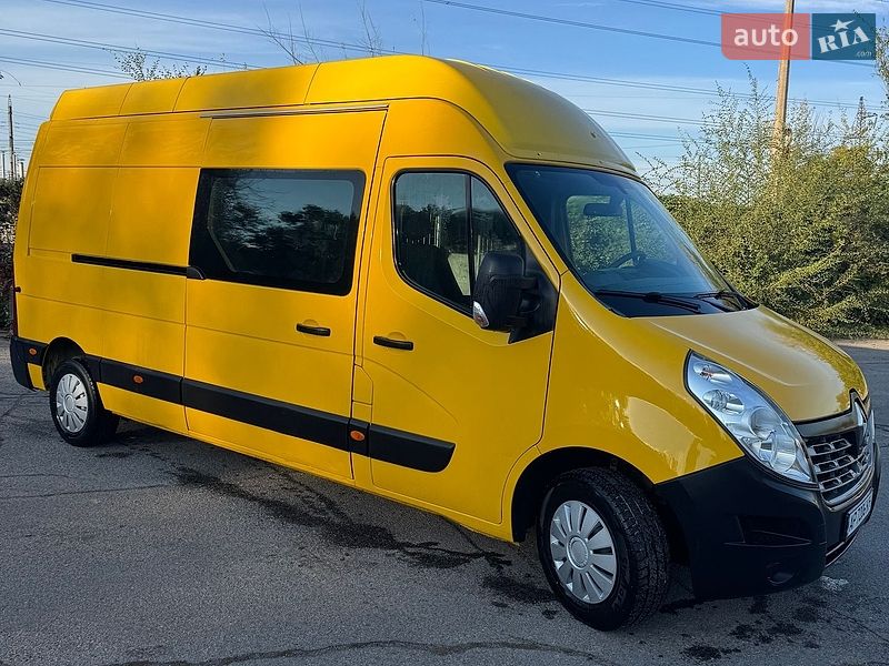 Вантажний фургон Renault Master 2018 в Запоріжжі