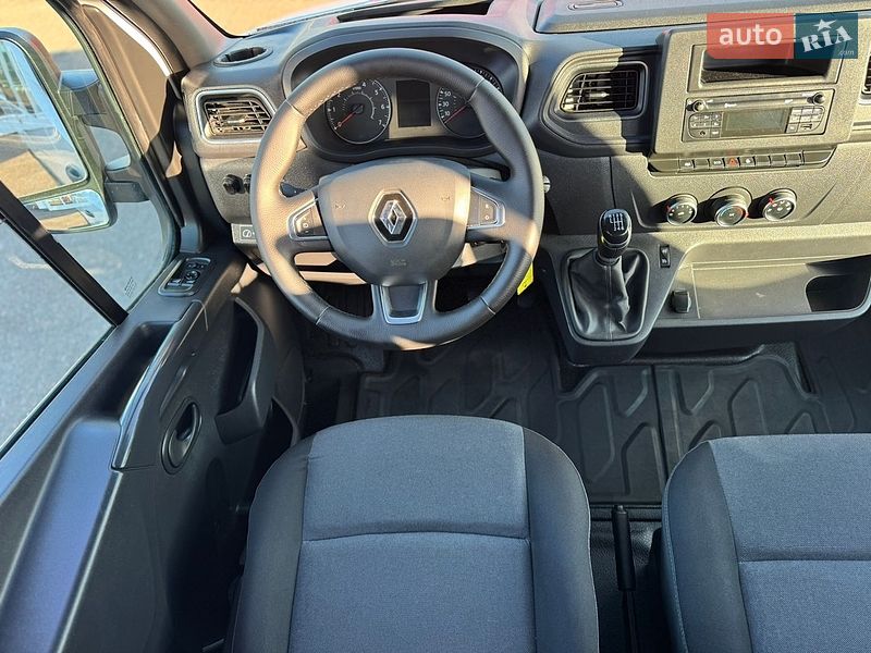 Грузопассажирский фургон Renault Master 2020 в Киеве
