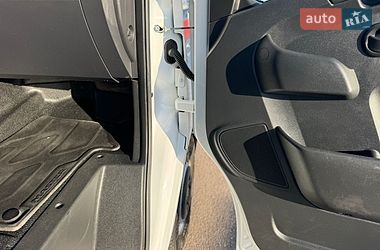 Грузопассажирский фургон Renault Master 2020 в Киеве