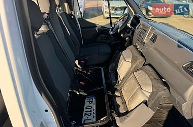 Грузопассажирский фургон Renault Master 2020 в Киеве