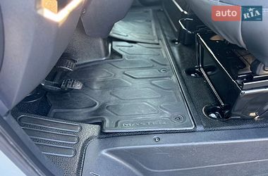 Грузопассажирский фургон Renault Master 2020 в Киеве