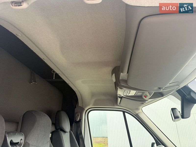 Вантажний фургон Renault Master 2021 в Ковелі