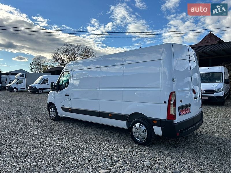 Вантажний фургон Renault Master 2018 в Хусті