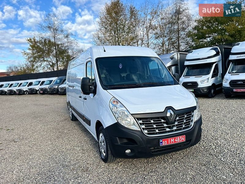 Вантажний фургон Renault Master 2018 в Хусті