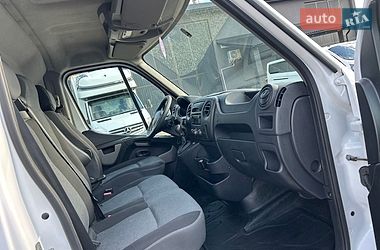 Вантажний фургон Renault Master 2018 в Хусті