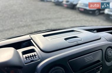 Вантажний фургон Renault Master 2018 в Хусті
