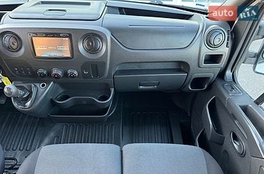 Грузопассажирский фургон Renault Master 2018 в Киеве