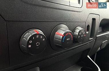 Грузовой фургон Renault Master 2018 в Киеве