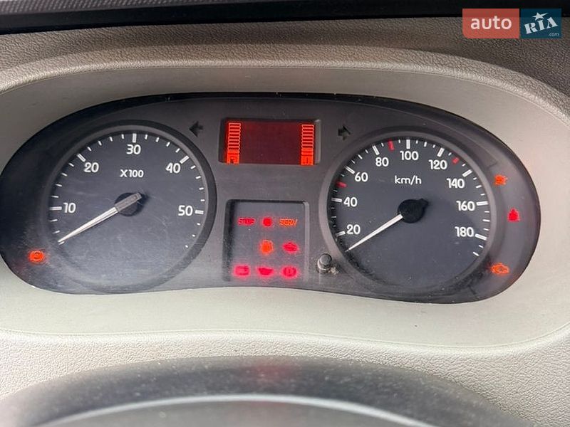 Минивэн Renault Master 2007 в Буче