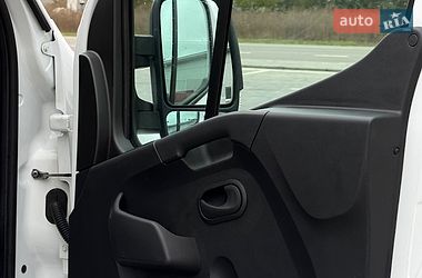 Вантажний фургон Renault Master 2021 в Луцьку