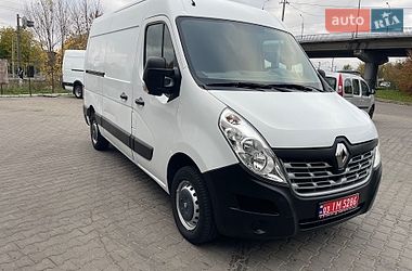 Вантажний фургон Renault Master 2015 в Луцьку