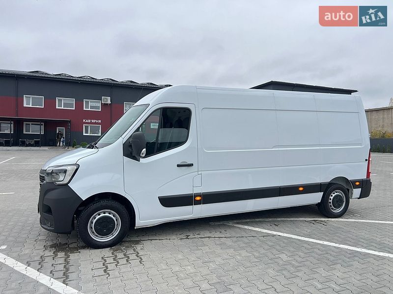 Вантажний фургон Renault Master 2022 в Дубні