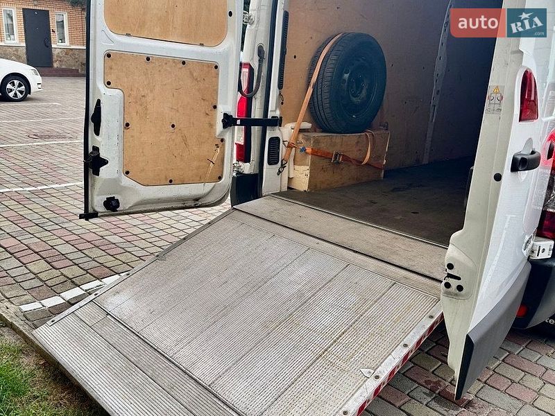Грузовой фургон Renault Master 2019 в Киеве