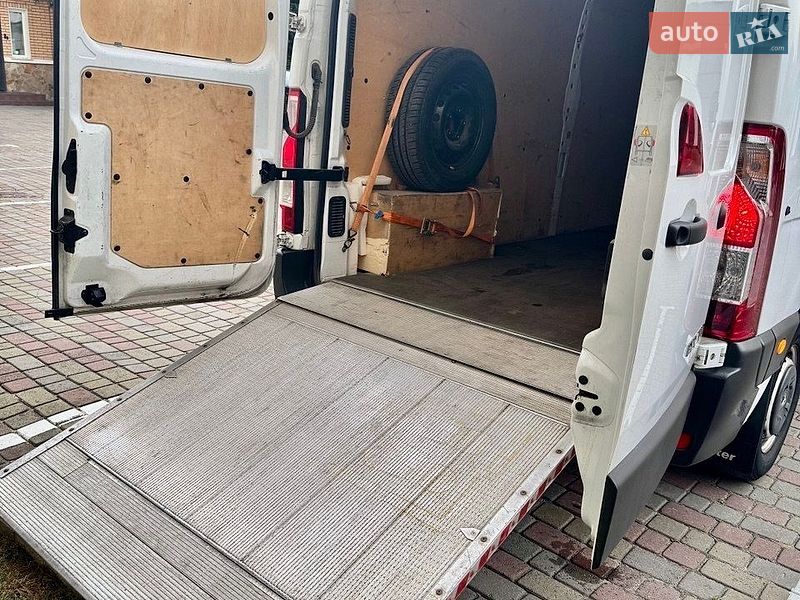 Грузовой фургон Renault Master 2019 в Киеве