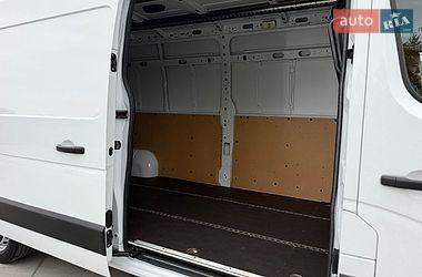 Вантажний фургон Renault Master 2022 в Дубні