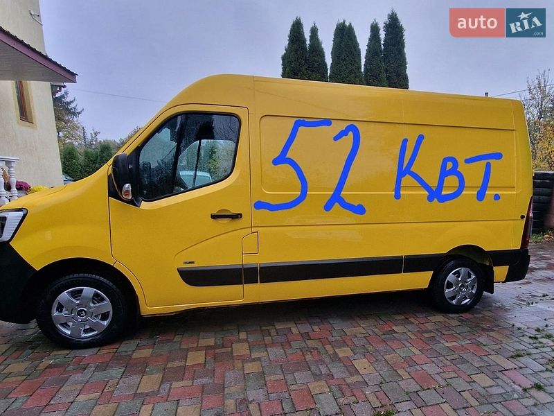 Грузовой фургон Renault Master 2020 в Пустомытах