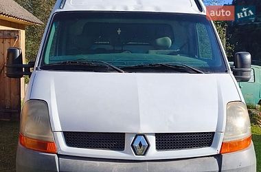 Вантажопасажирський фургон Renault Master 2005 в Чернівцях