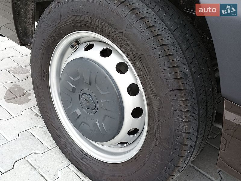 Грузовой фургон Renault Master 2020 в Дубно