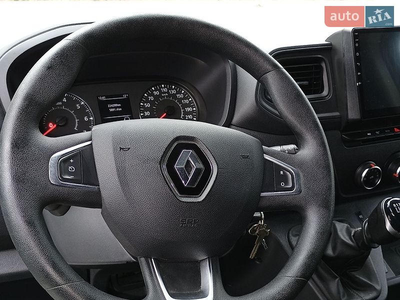 Грузовой фургон Renault Master 2020 в Дубно