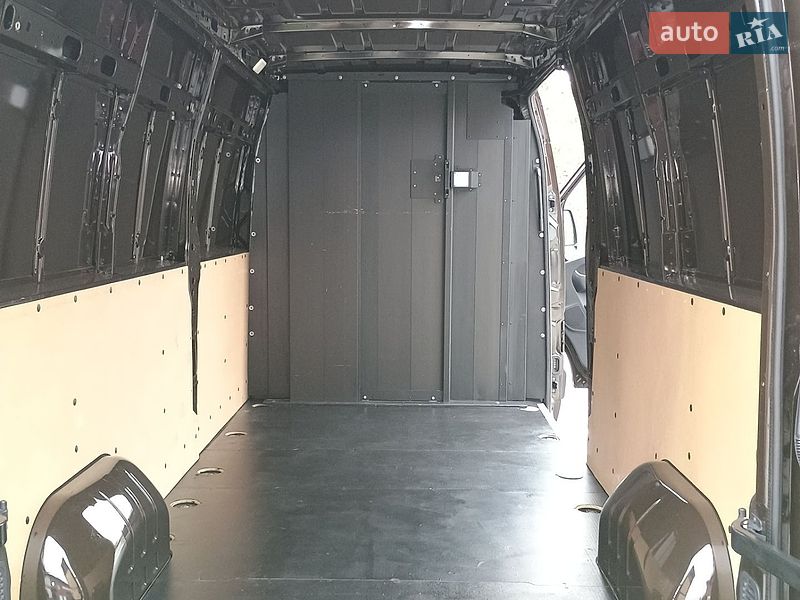 Грузовой фургон Renault Master 2020 в Дубно