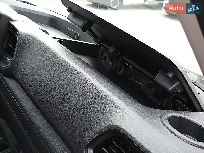 Грузовой фургон Renault Master 2020 в Дубно