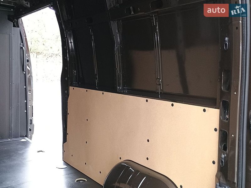 Грузовой фургон Renault Master 2020 в Дубно