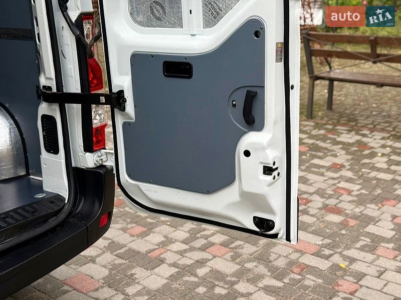 Микроавтобус Renault Master 2017 в Запорожье
