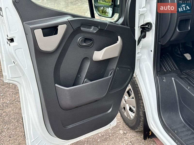 Микроавтобус Renault Master 2017 в Запорожье