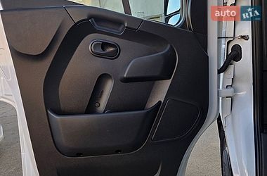 Грузовой фургон Renault Master 2023 в Днепре