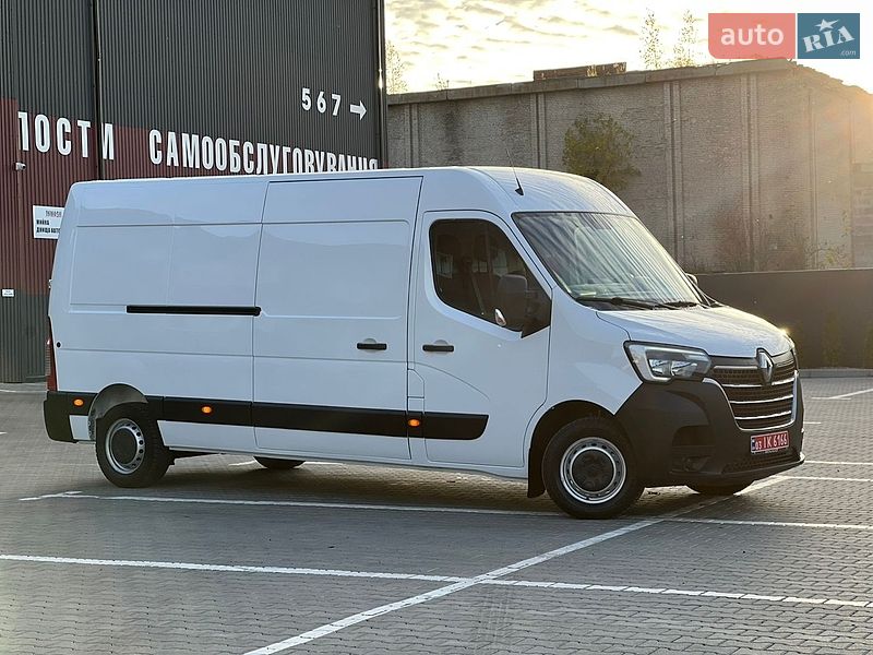 Грузовой фургон Renault Master 2023 в Дубно